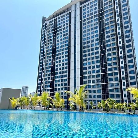 Jesselton Quay Sea View Hotel Kota Kinabalu Buitenkant foto