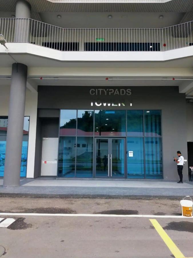 Jesselton Quay Sea View Hotel Kota Kinabalu Buitenkant foto